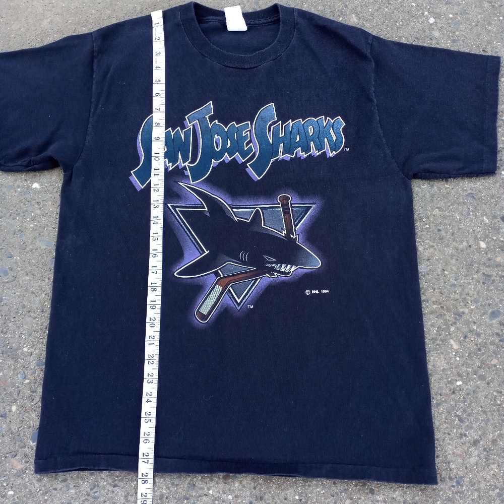 VINTAGE 90s SAN JOSE SHARKS  SINGLE STITCH   T-SHIRT SIZE LARGE - Picture 6 of 11
